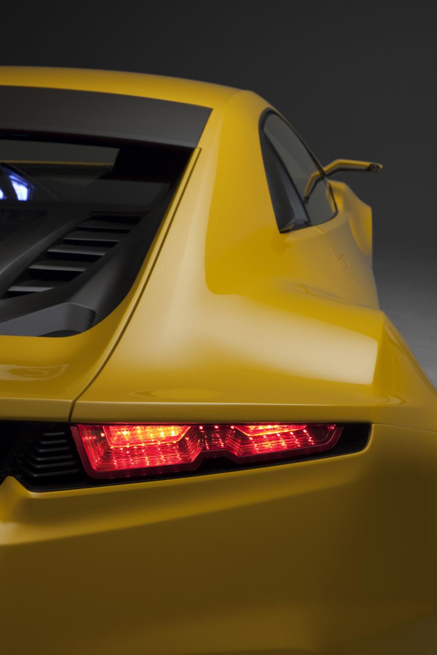  Lotus Elan Concept 2010 года  (фото 12 из 28)